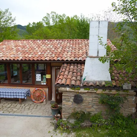 Azienda Agrituristica La Canestra-3
